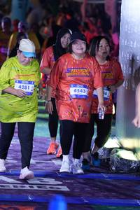 BIB: 4281, 4543
                            <button type="button" onclick="openModal(26232313)" class="btn btn-primary btn-sm float-right btn-popup" data-toggle="modal" data-target=".modal-high-quality">
                        <i class="fas fa-shopping-cart"></i> Add to Cart
                    </button>
                                            <button type="button" onclick="isThisMe(26232313, true)" class="btn btn-success btn-sm float-right btn-popup btn-isme hidden" data-toggle="tooltip" data-placement="bottom" title="นี่คือรูปของคุณใช่ไหม คลิกที่นี่เพื่อเอาเข้าอัลบั้ม">
                        <i class="fas fa-plus"></i> Add to album
                    </button>
                    <button type="button" onclick="isThisMe(26232313, false)" class="btn btn-warning btn-sm float-right btn-popup btn-isnotme hidden">
                        <i class="fas fa-ban"></i> Remove from album
                    </button>